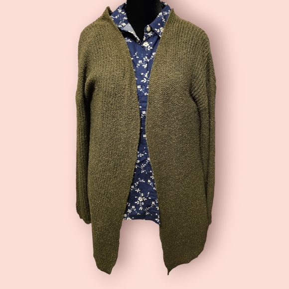 Sweet Wanderer Dark Green Open Front Cardigan Sweater Size Medium - Picture 2 of 5